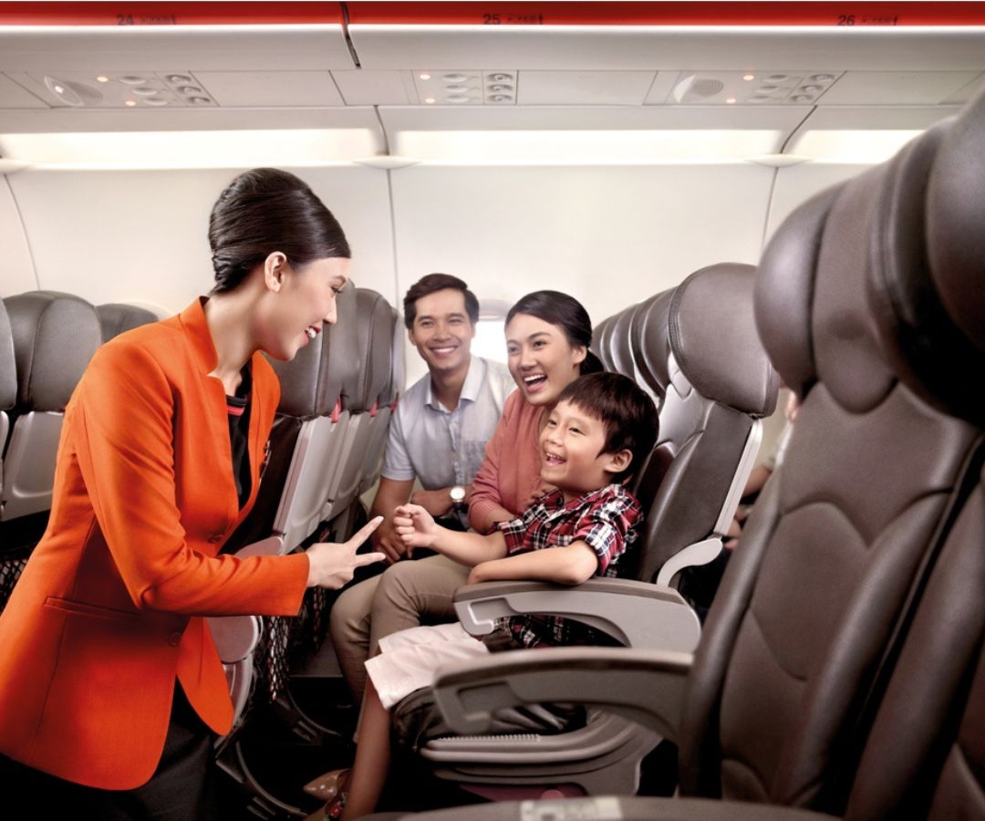 people-on-jetstar-plane