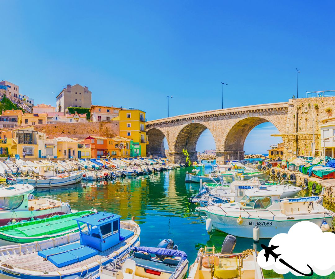 marseilli-crystal-blue-water