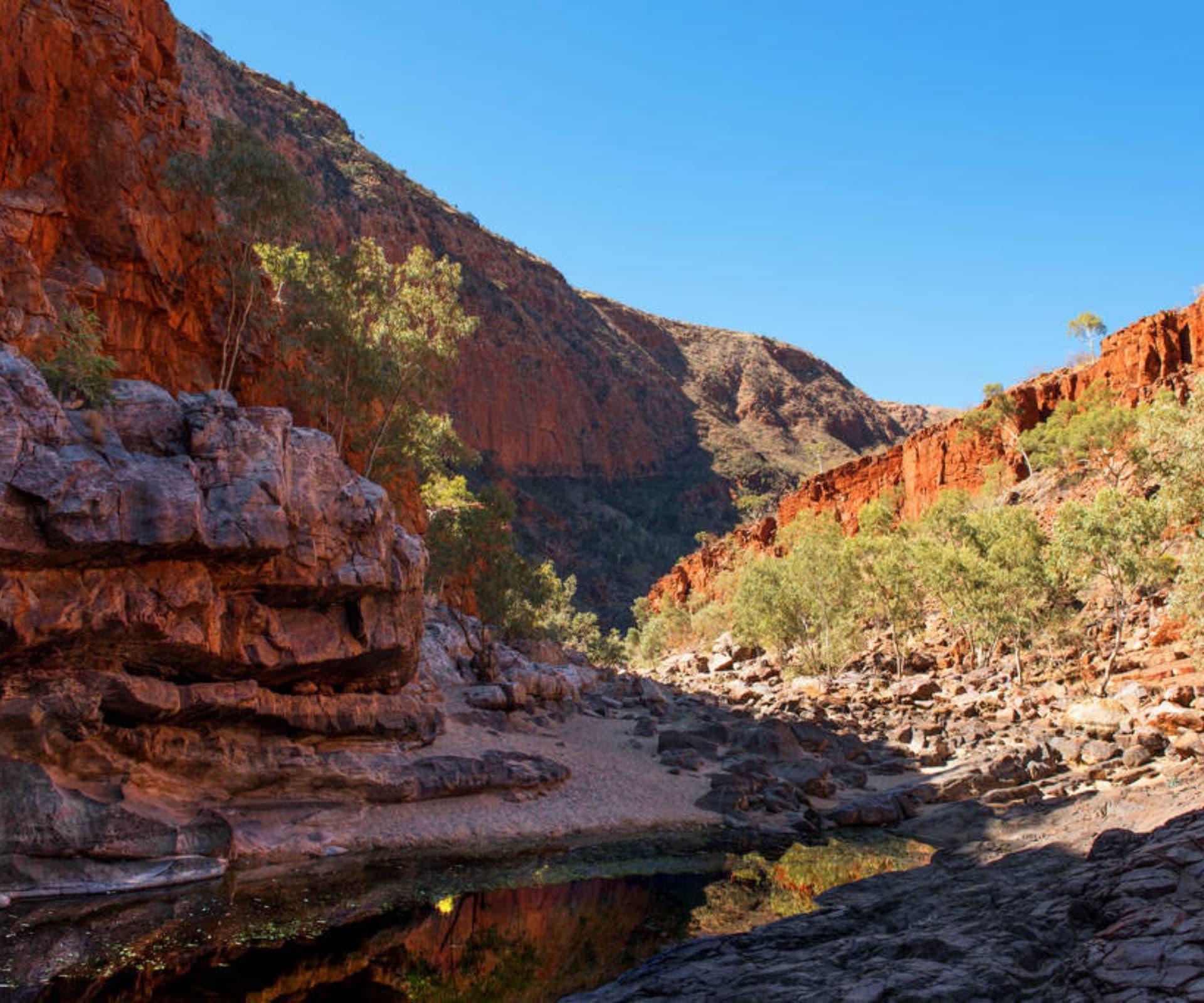 glen-helen-gorge-west-macdonnell-nation-park-nt