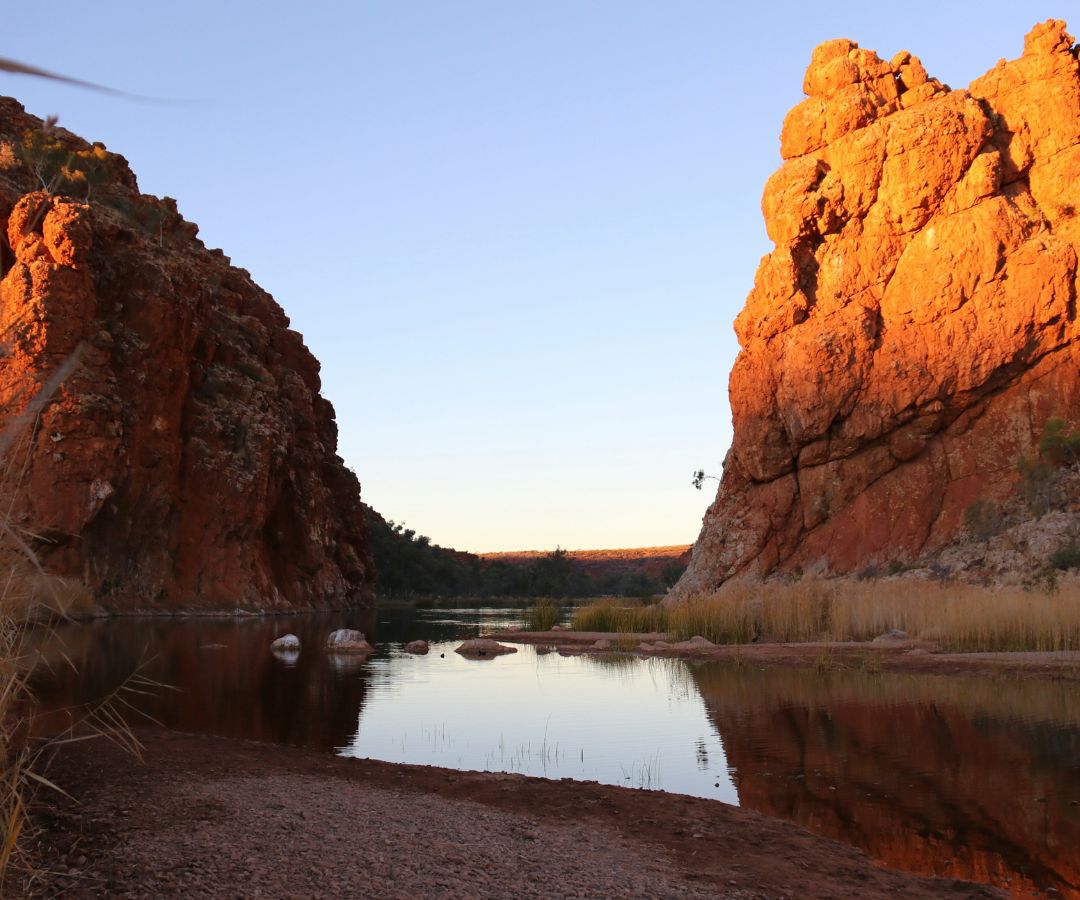 ormiston-pound-west-macdonnell-nation-park-nt