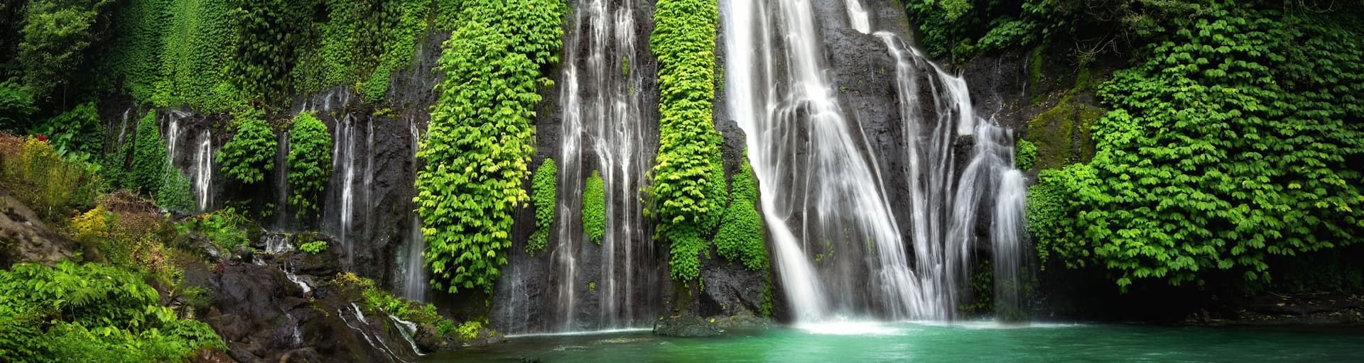 Tegenungan Waterfall, Indonesia_resul