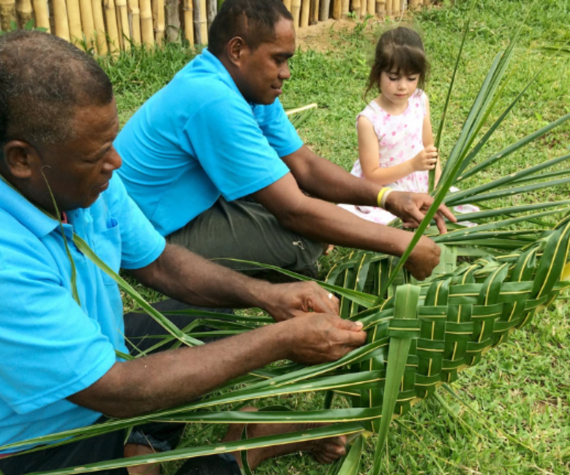 fiji-weaving