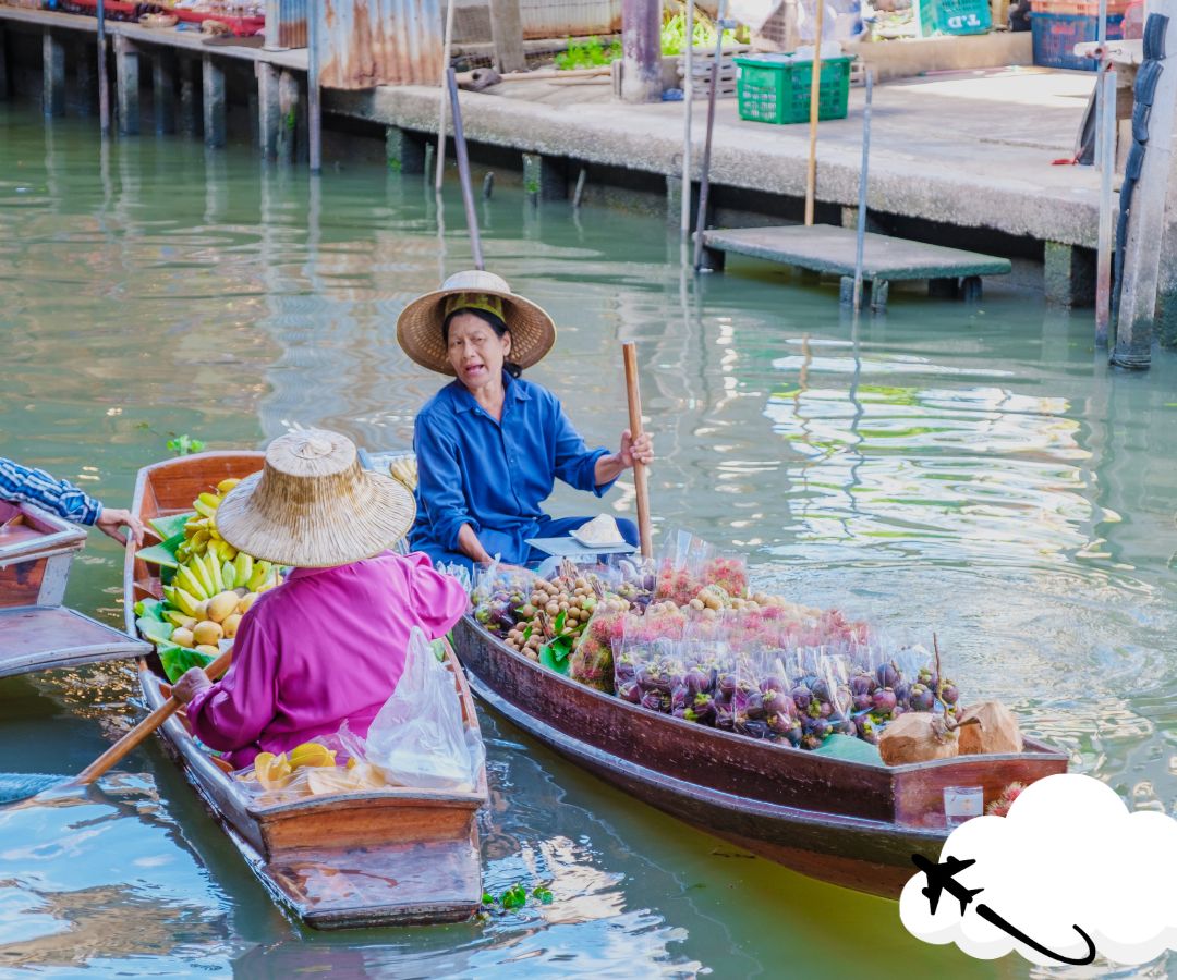 Damnoen Saduak Floating Market