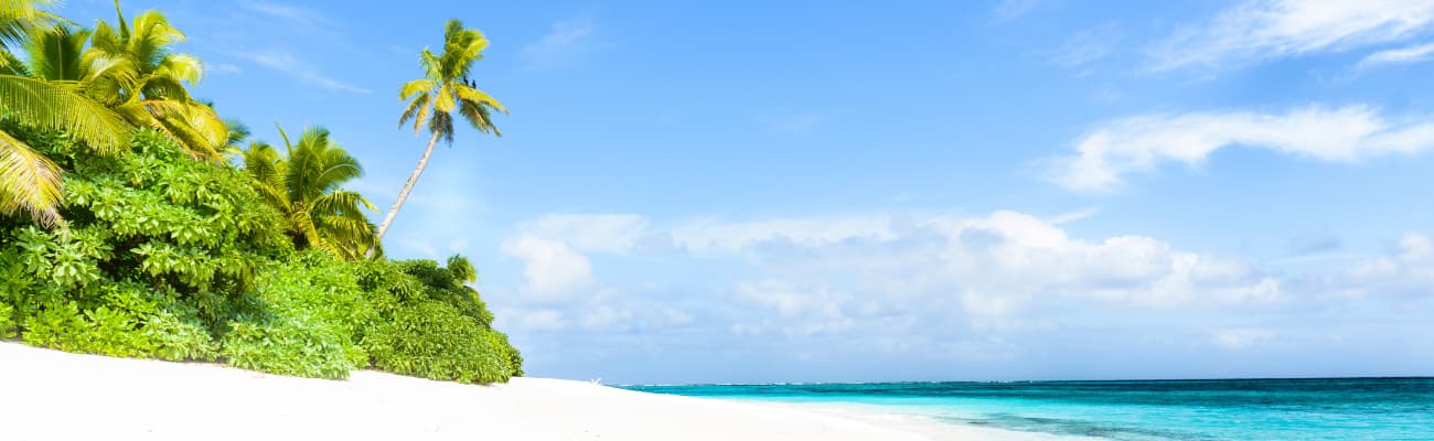 fiji-beach-white-sand-blue-water