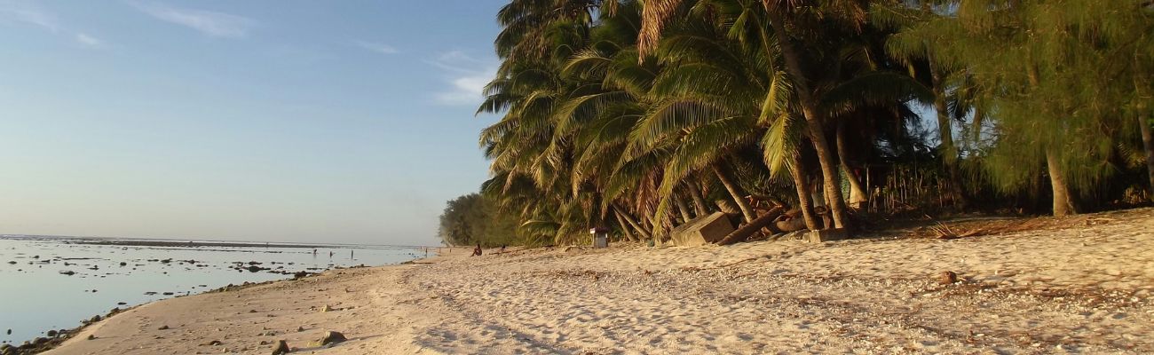 rarotonga-beach