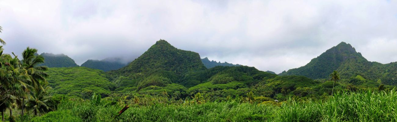 rarotonga-mountains