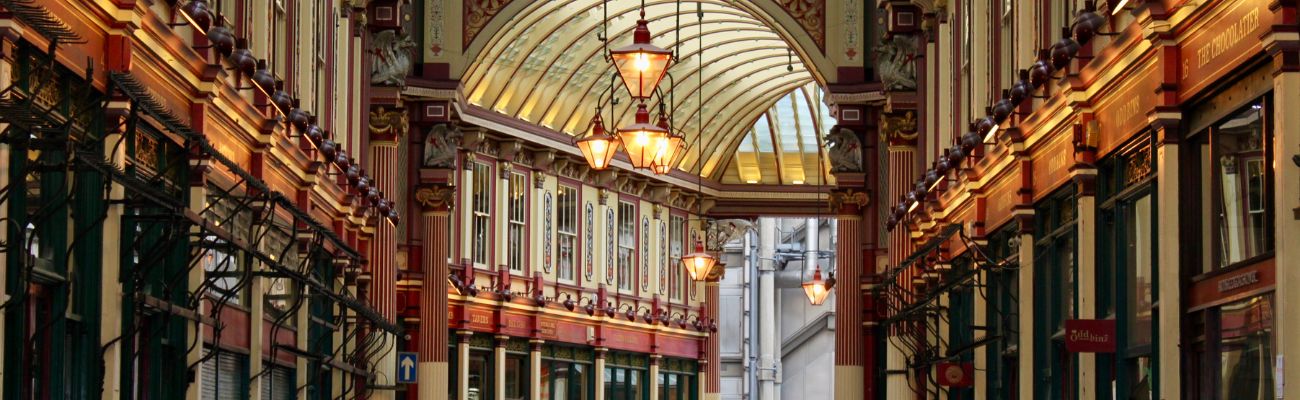 indoor-market-hall