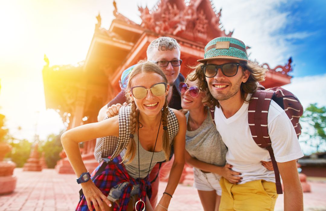 friends-in-front-of-temple