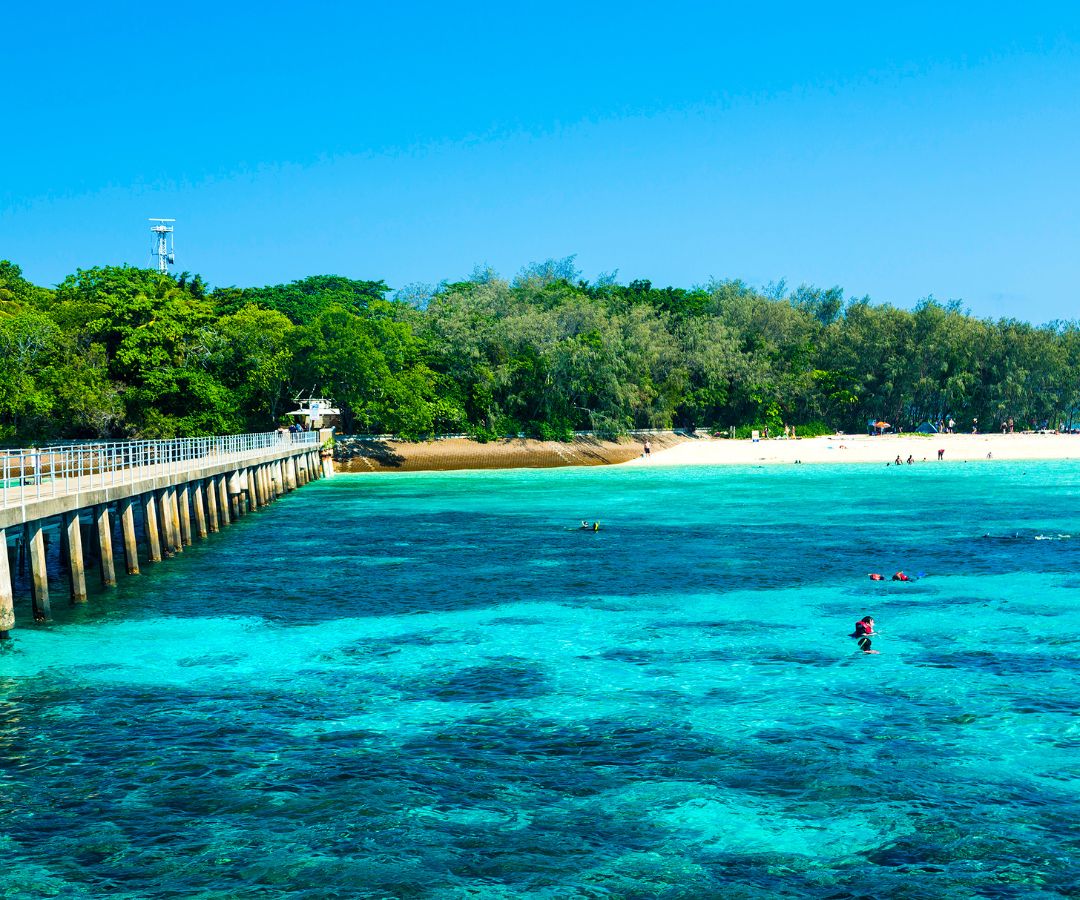 cairns-blue-water