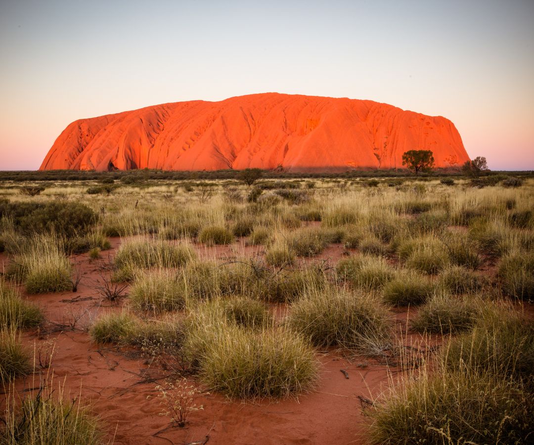 red-rock-in-uluru