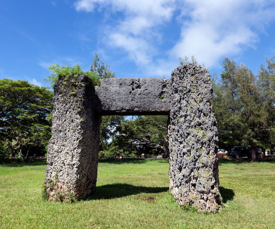 tropical-stonehenge-tonga